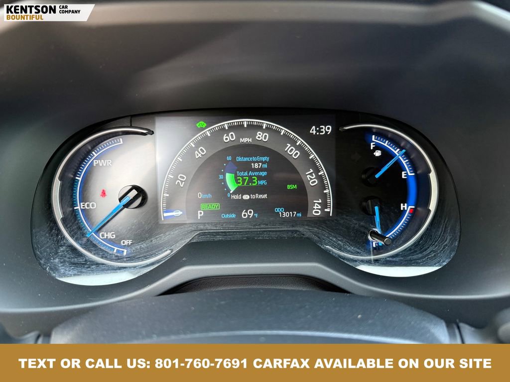 Used 2025 Toyota RAV4 XLE Premium image 16