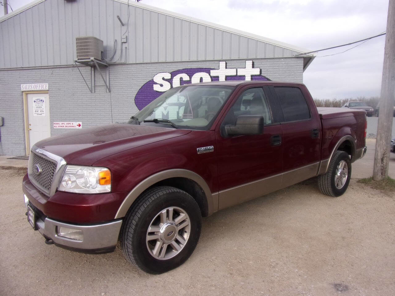 Used 2005 Ford F150 Lariat AWD/4WD image 1