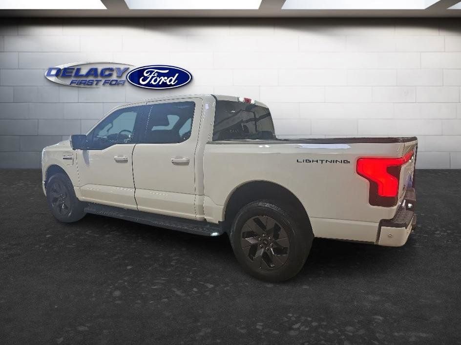 Used 2022 Ford F150 Lightning Lariat w/ Equipment Group 511A High AWD/4WD image 4
