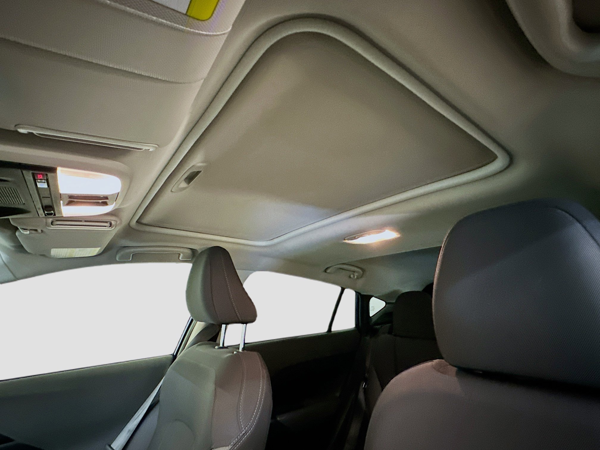 Used 2025 Subaru Crosstrek 2.0i Premium image 26