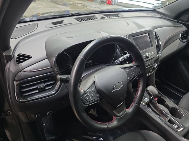 Used 2023 Chevrolet Equinox RS image 18