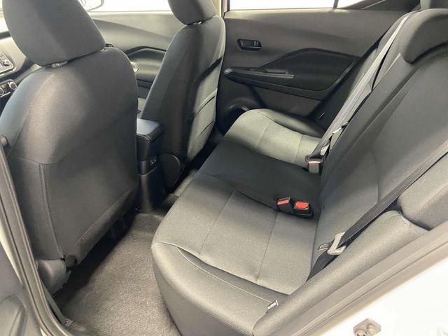 New 2025 Nissan Kicks Play S image 10