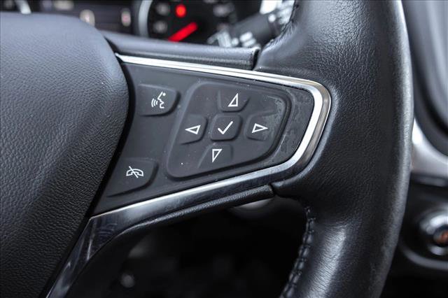 Used 2020 Chevrolet Equinox LT image 17