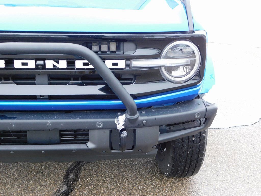 New 2024 Ford Bronco Outer Banks AWD/4WD image 9