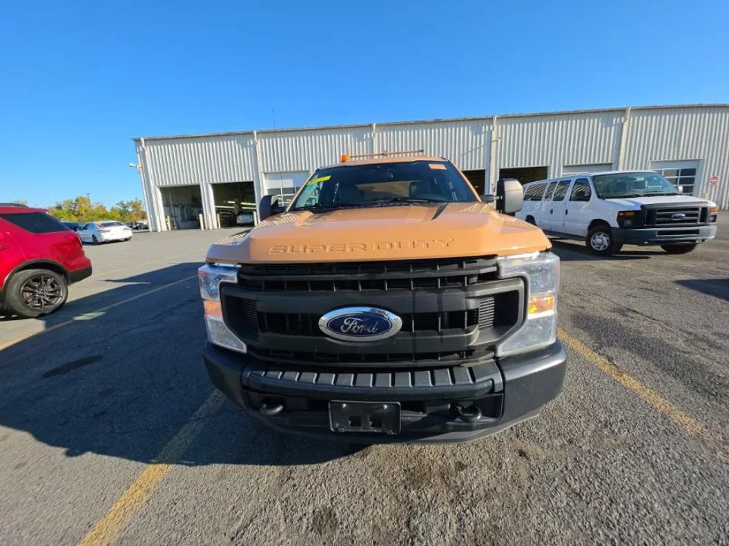 Used 2021 Ford F350 XL w/ Power Equipment Group RWD image 5