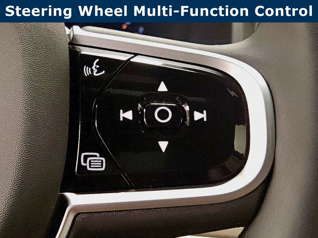 New 2026 Volvo XC90 B6 Ultra w/ Protection Package image 42