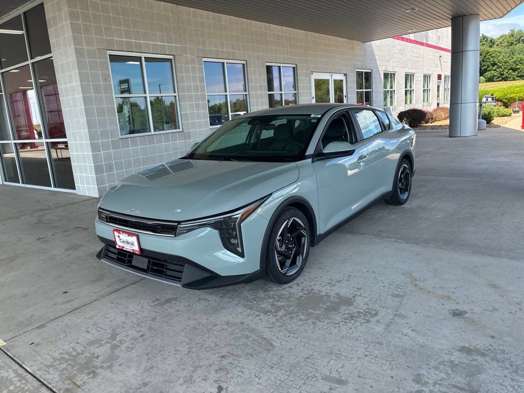 Used 2025 Kia K4 EX FWD image 2