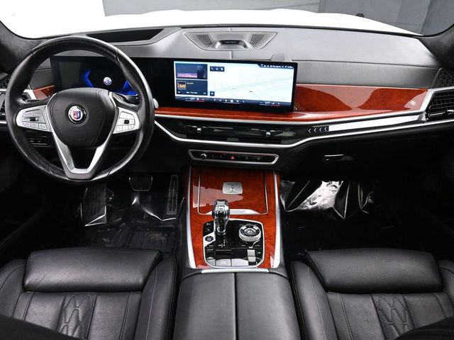Used 2024 BMW ALPINA XB7 image 38