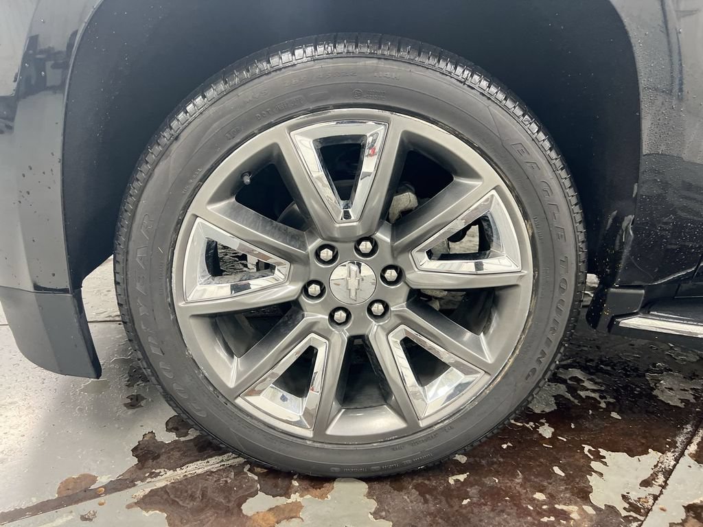 Used 2019 Chevrolet Tahoe Premier AWD/4WD image 29