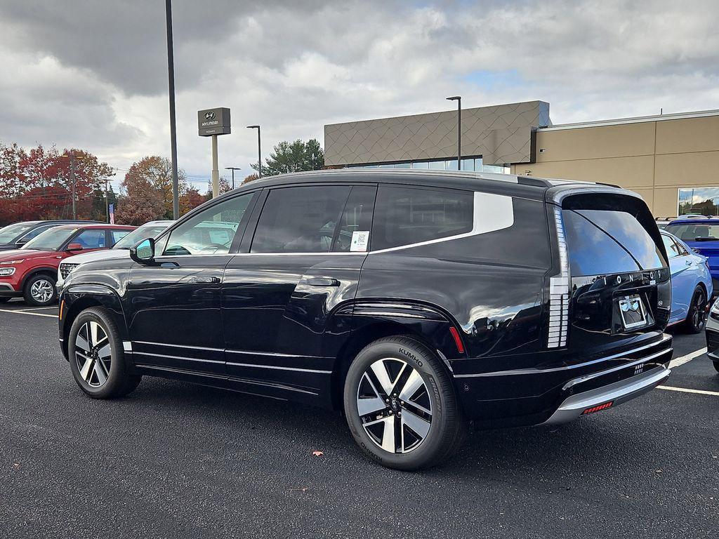 New 2026 Hyundai Ioniq 9 SEL image 2