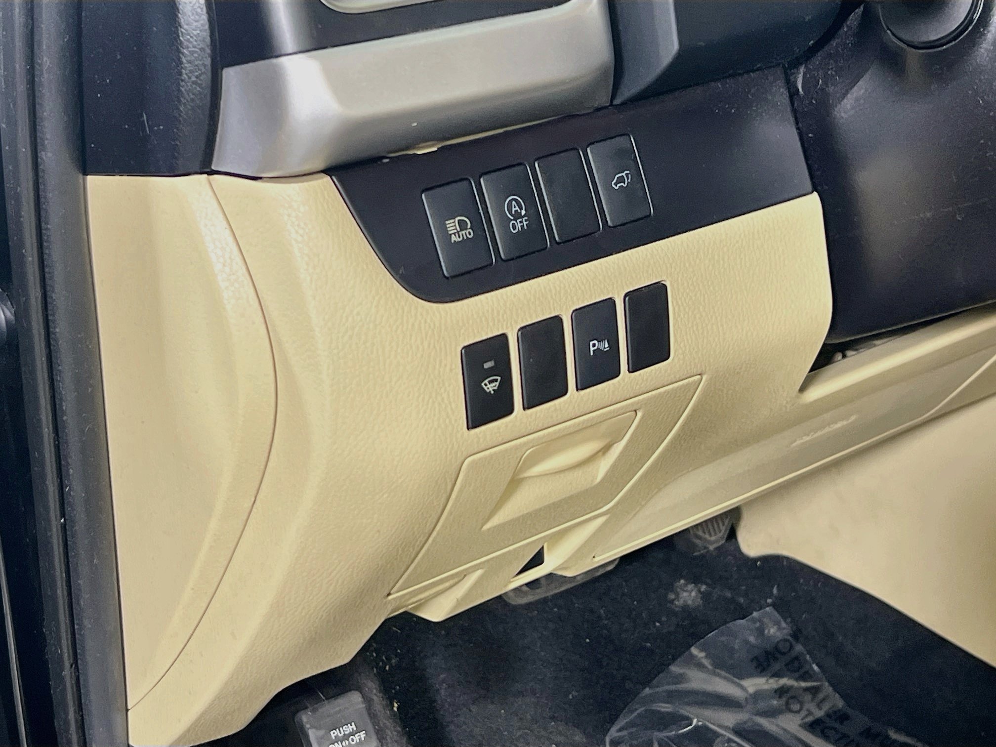 Used 2019 Toyota Highlander Limited AWD/4WD image 10