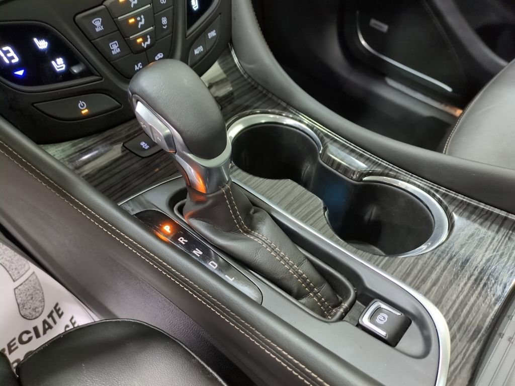 Used 2017 Buick Envision Premium w/ Driver Confidence Package image 14