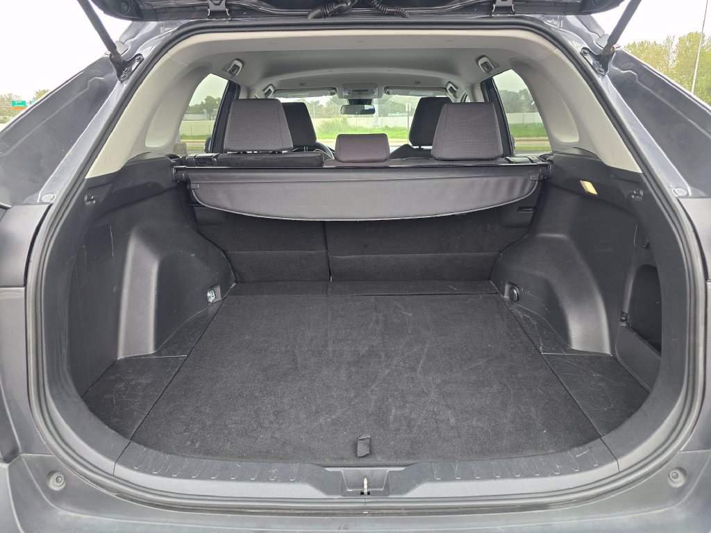 Certified 2025 Toyota RAV4 XLE AWD/4WD image 18