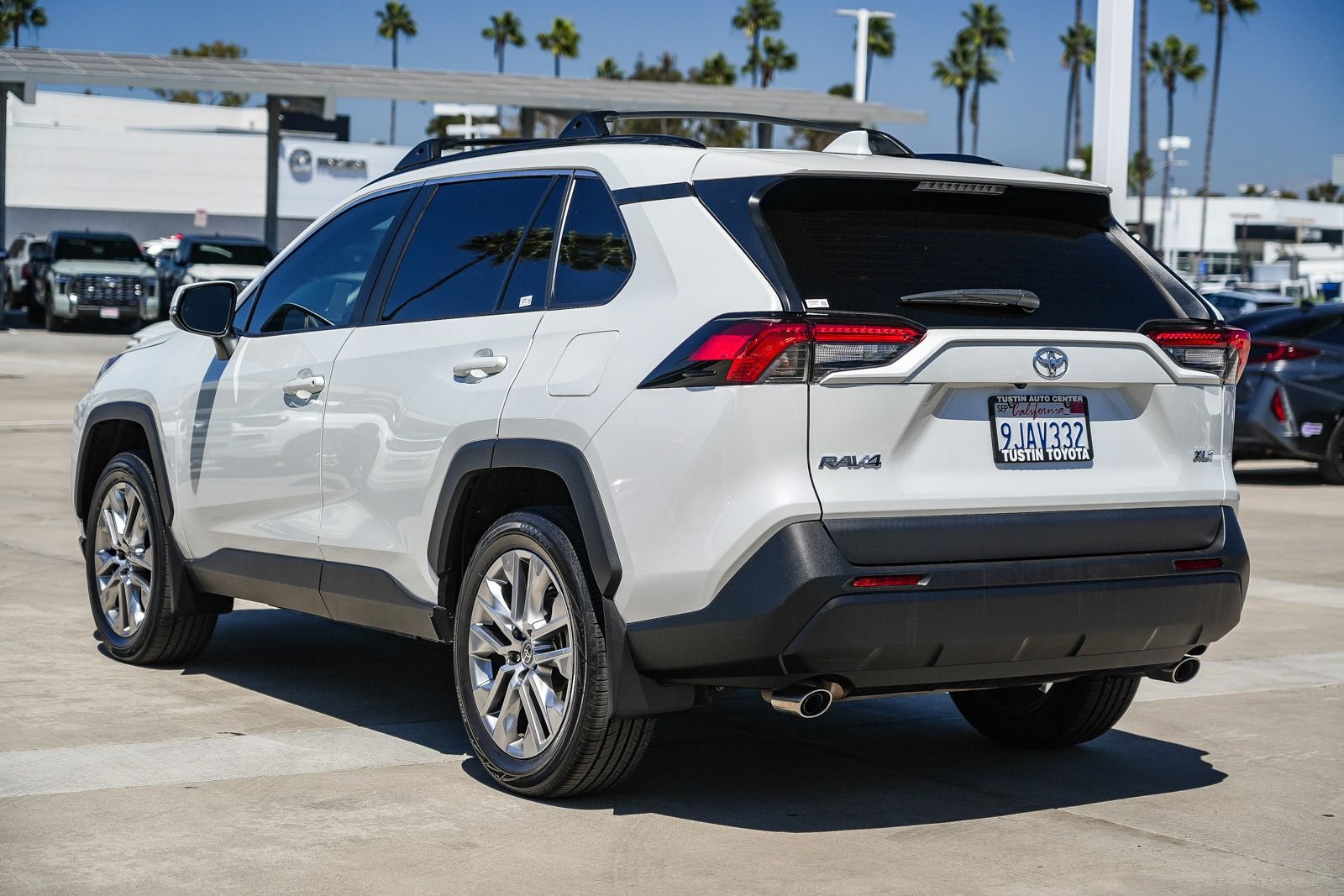 Certified 2023 Toyota RAV4 XLE Premium FWD image 8