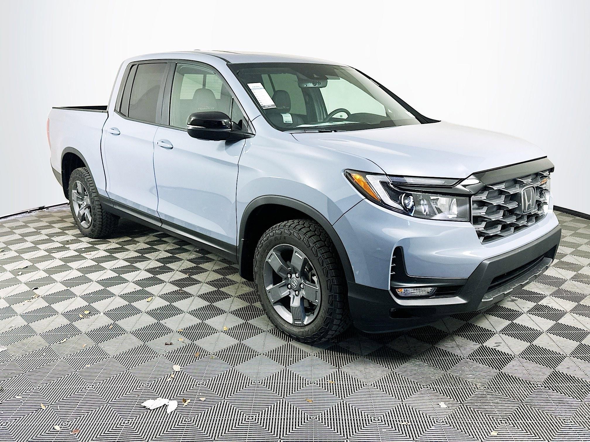 Used 2025 Honda Ridgeline TrailSport
