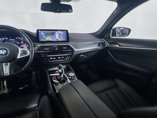 Used 2023 BMW M550i xDrive w/ Executive Package AWD/4WD image 18