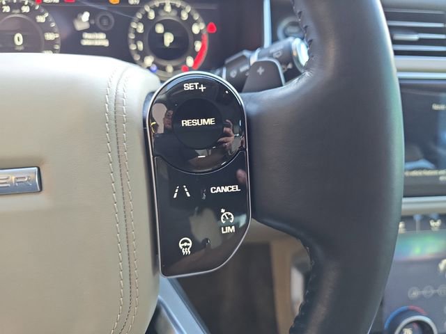 Used 2021 Land Rover Range Rover Base image 21
