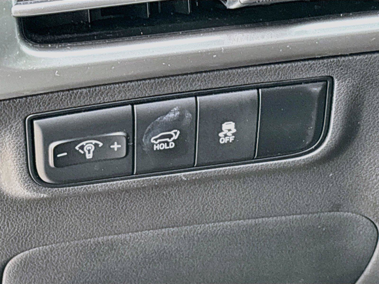 Certified 2025 Hyundai Tucson SEL AWD/4WD image 14