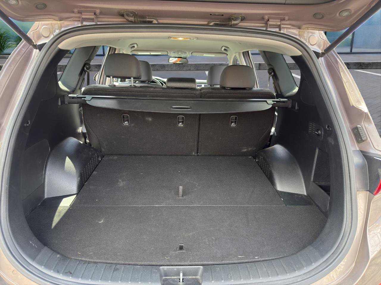 Used 2019 Hyundai Santa Fe SEL AWD/4WD image 20