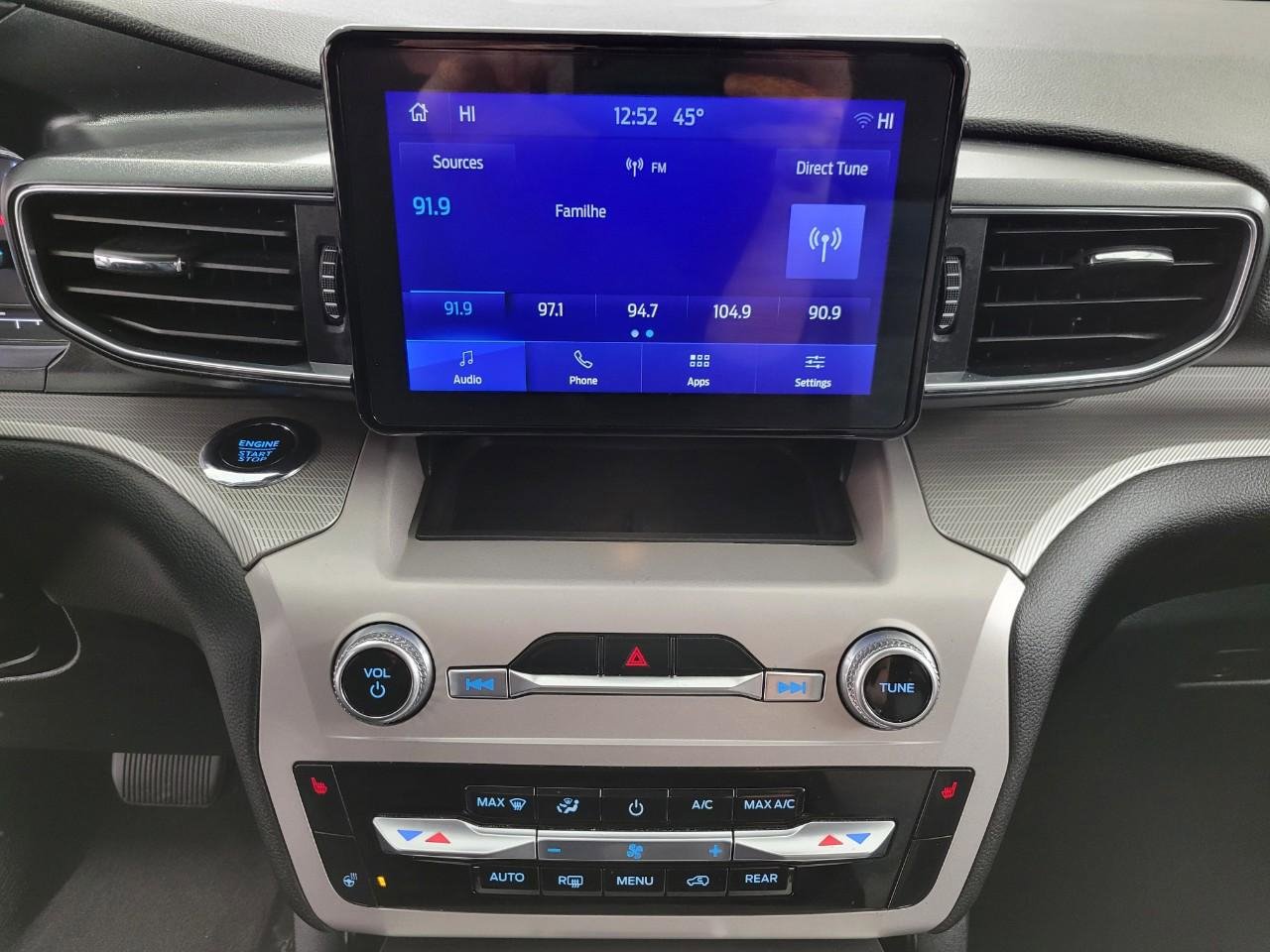 Used 2023 Ford Explorer XLT w/ Equipment Group 202A image 7