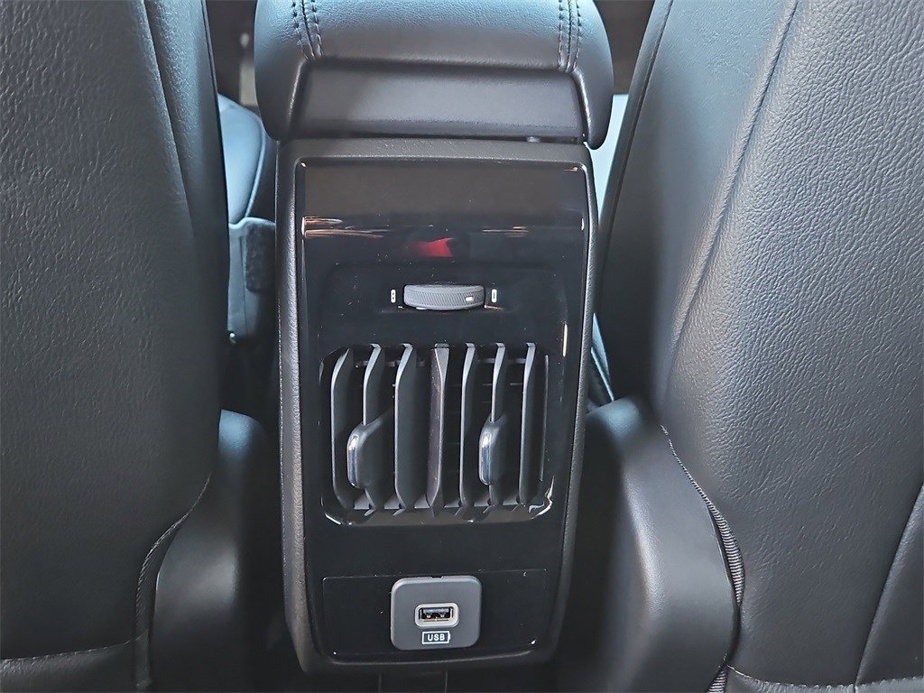 New 2026 Jeep Compass Latitude image 20