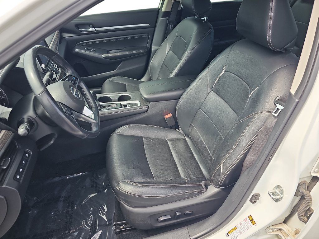 Used 2019 Nissan Altima 2.5 Platinum FWD image 15