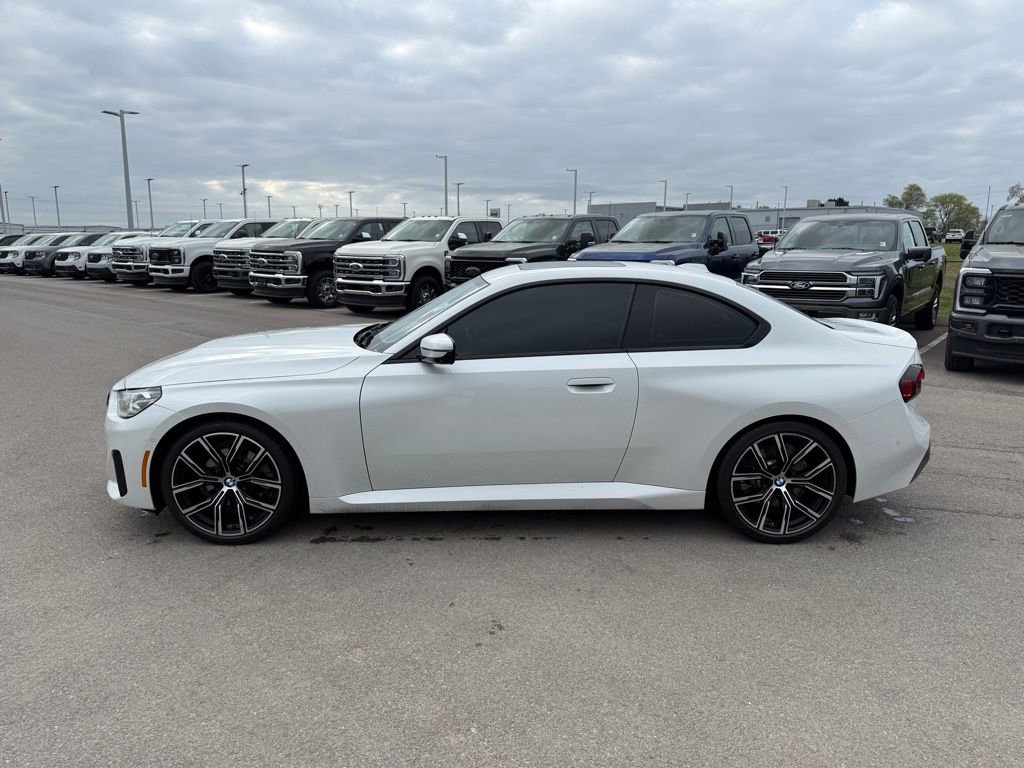 Used 2023 BMW 230i Coupe w/ Premium Package image 19
