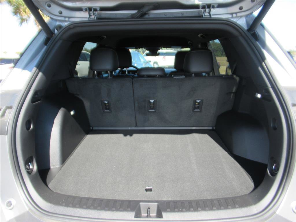 Used 2025 Chevrolet Equinox LT w/ Convenience Package II image 30