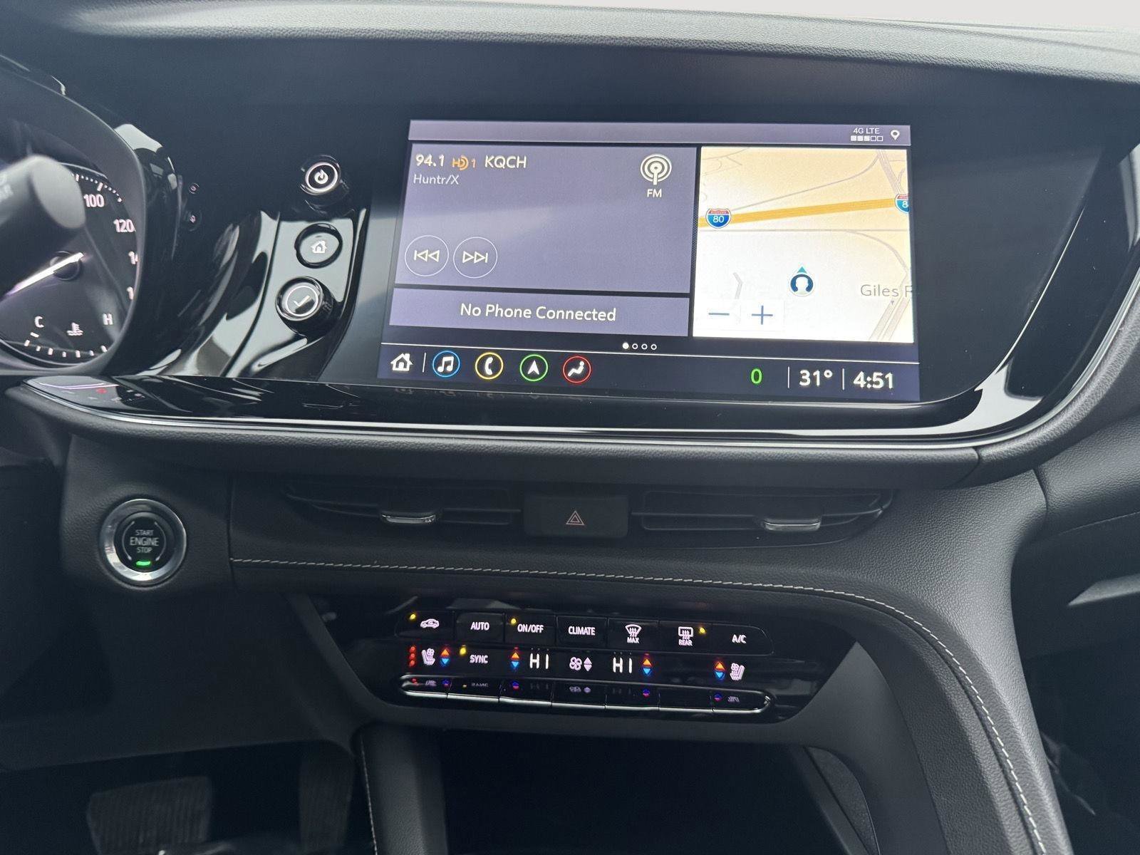 Used 2022 Buick Envision Avenir w/ Technology Package II image 23