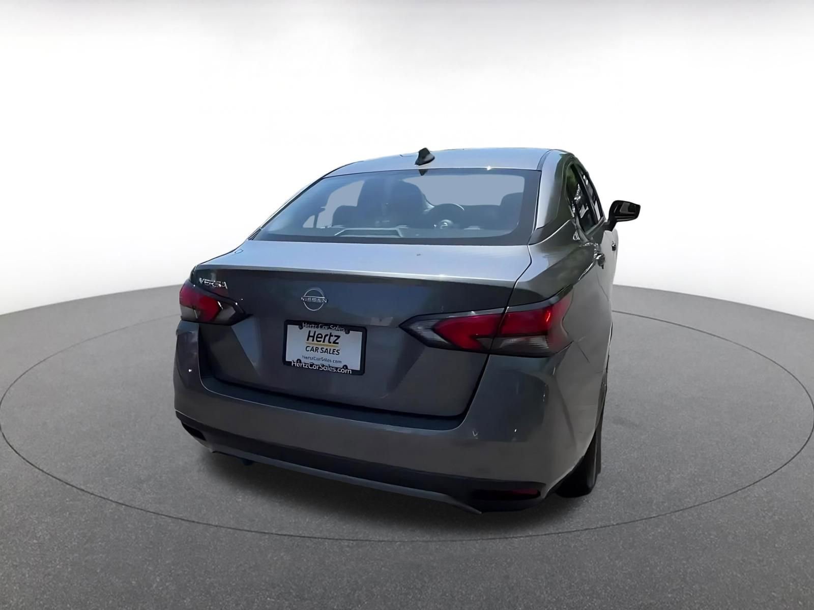 Used 2025 Nissan Versa SV FWD image 15