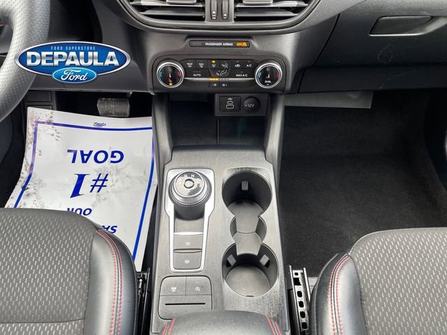 Used 2025 Ford Escape ST-Line image 14