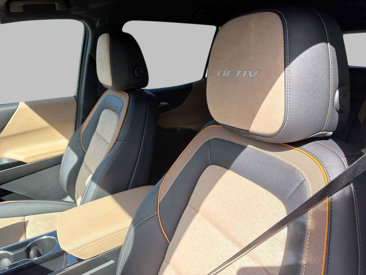 New 2026 Chevrolet Equinox ACTIV w/ Convenience Package III FWD image 19