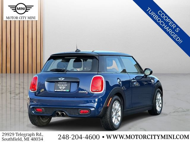 Used 2017 MINI Cooper S image 4