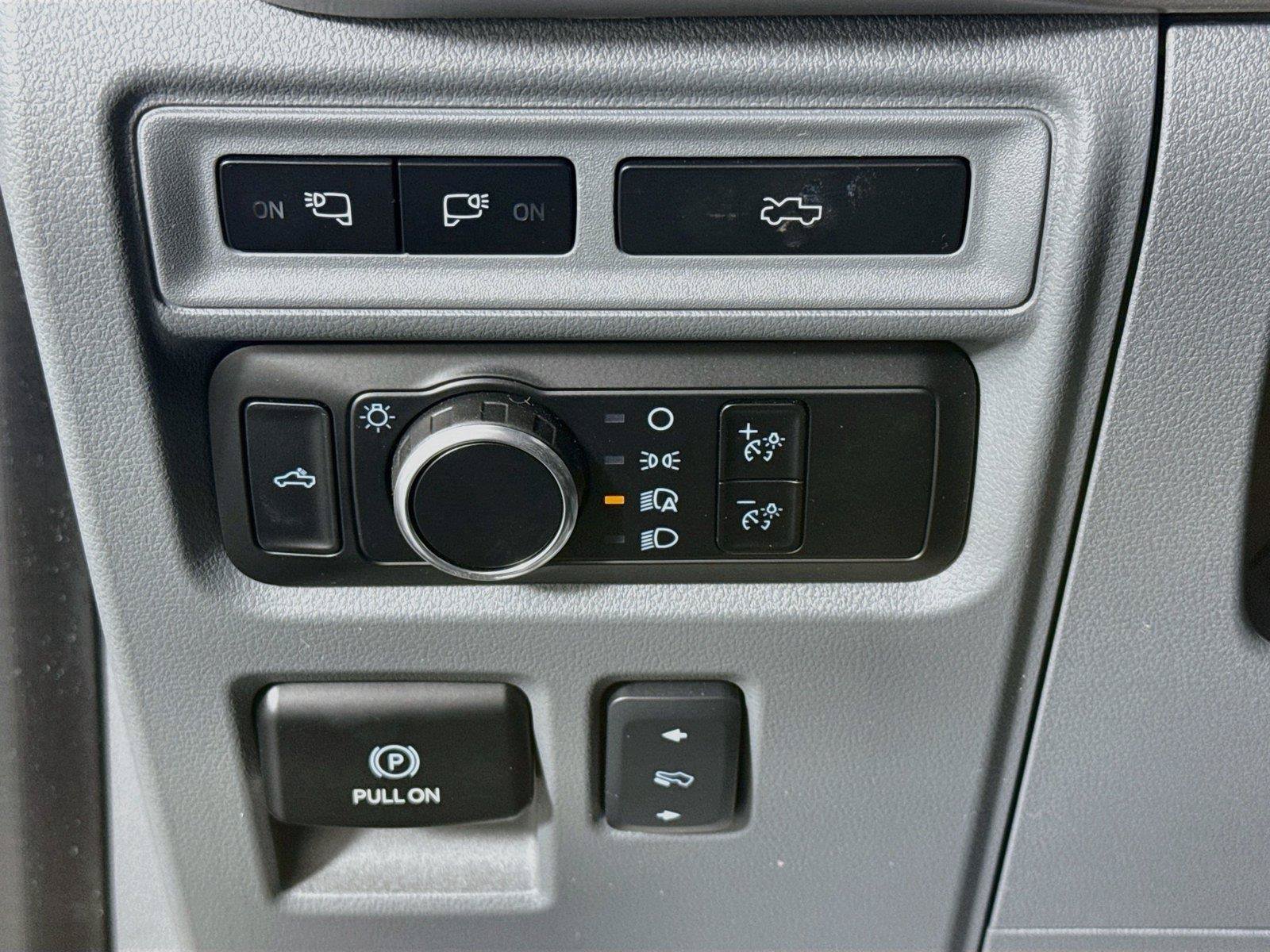 Used 2023 Ford F150 Lightning XLT AWD/4WD image 17