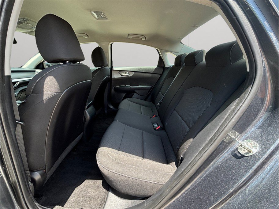 Used 2021 Kia Forte LXS FWD image 26
