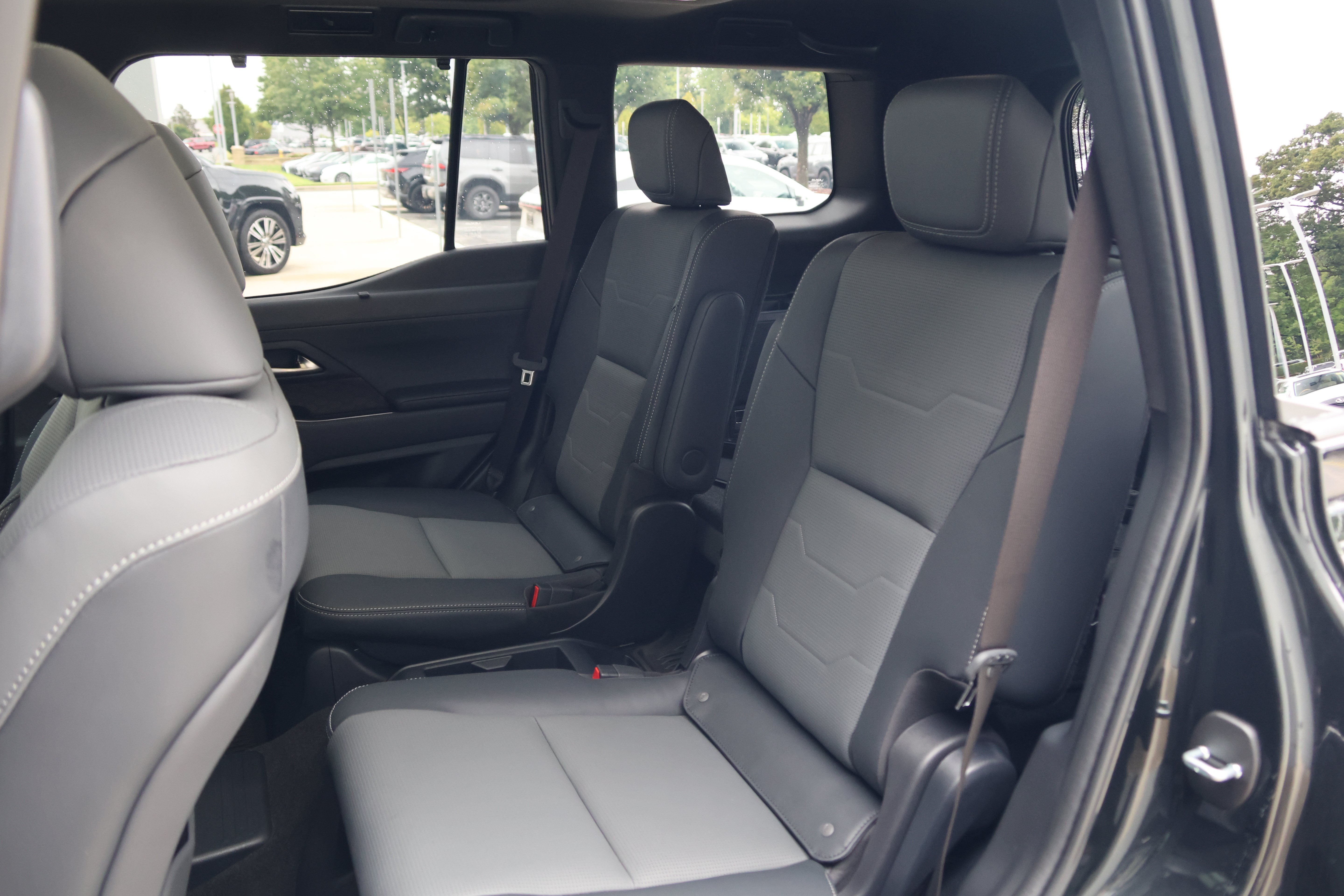 Used 2026 Lexus GX 550 w/ Cold Area Package AWD/4WD image 39