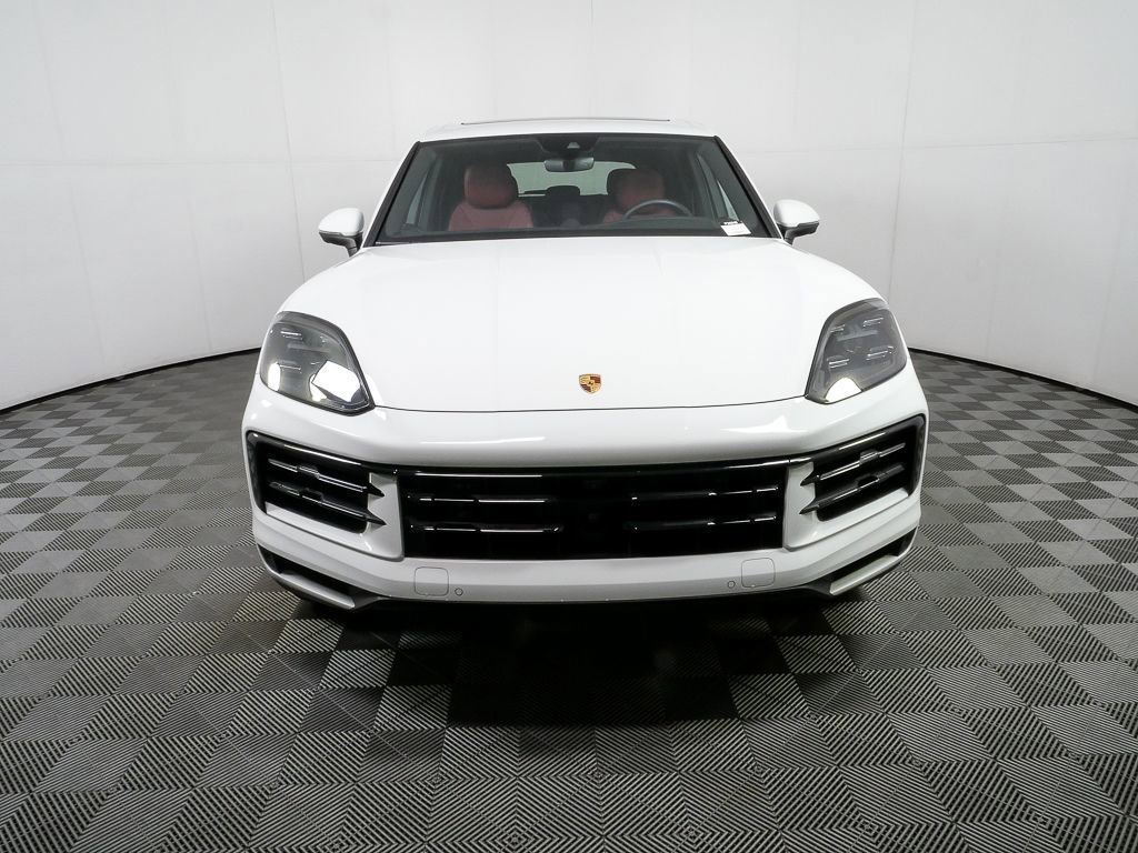 Certified 2024 Porsche Cayenne AWD/4WD image 37