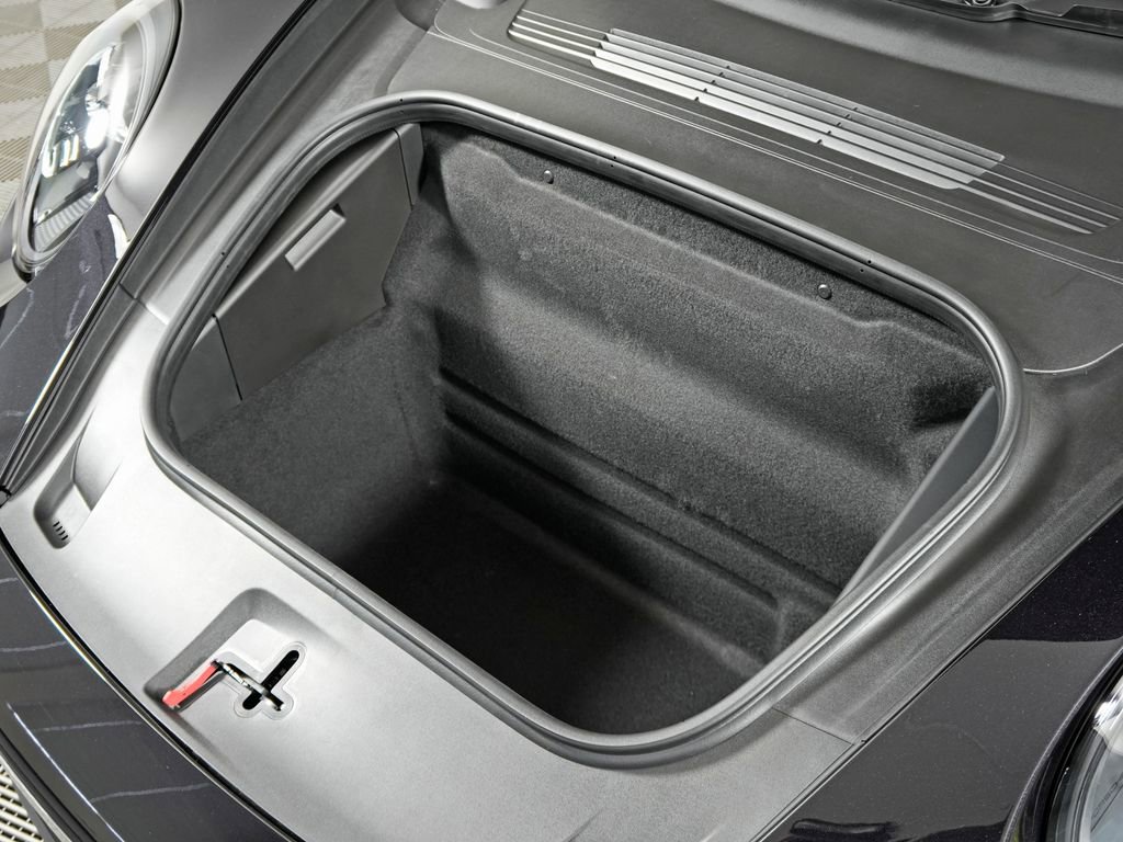 New 2026 Porsche 911 Carrera T image 12