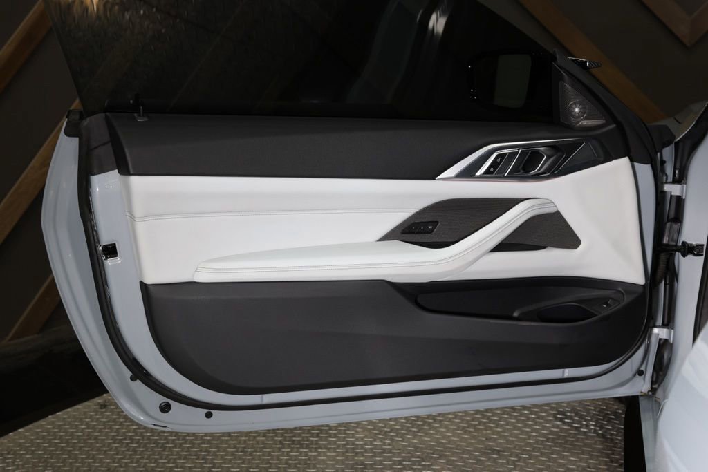 Used 2021 BMW M4 Competition w/ M Carbon Exterior Package image 25