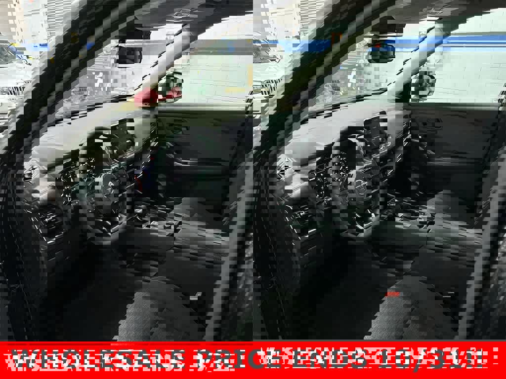 Used 2021 Nissan Rogue S image 27