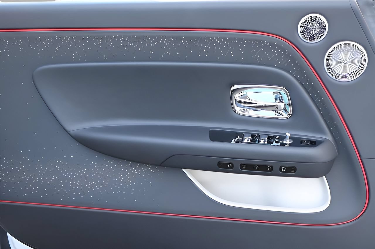 New 2026 Rolls-Royce Spectre AWD/4WD image 11