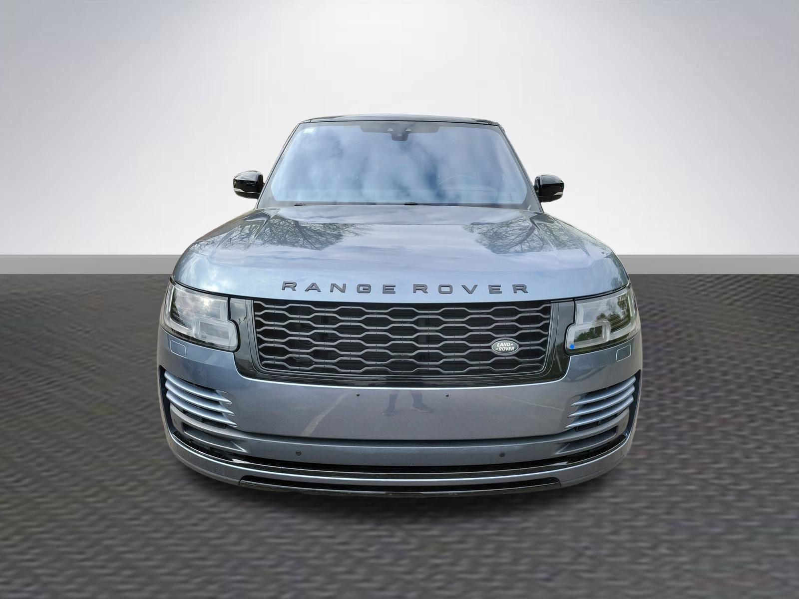 Used 2021 Land Rover Range Rover AWD/4WD image 2