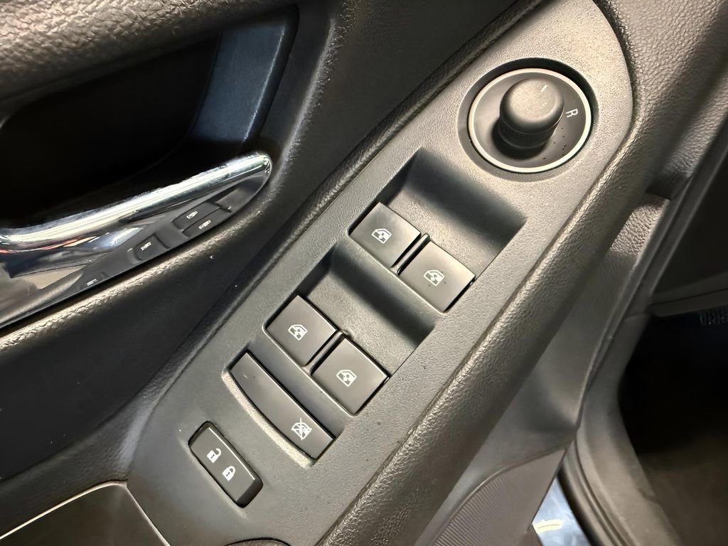 Used 2018 Chevrolet Trax LT image 16