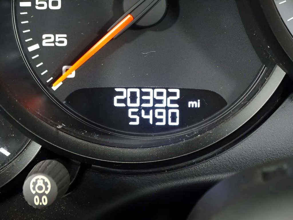 Used 2019 Porsche 911 Carrera S image 21