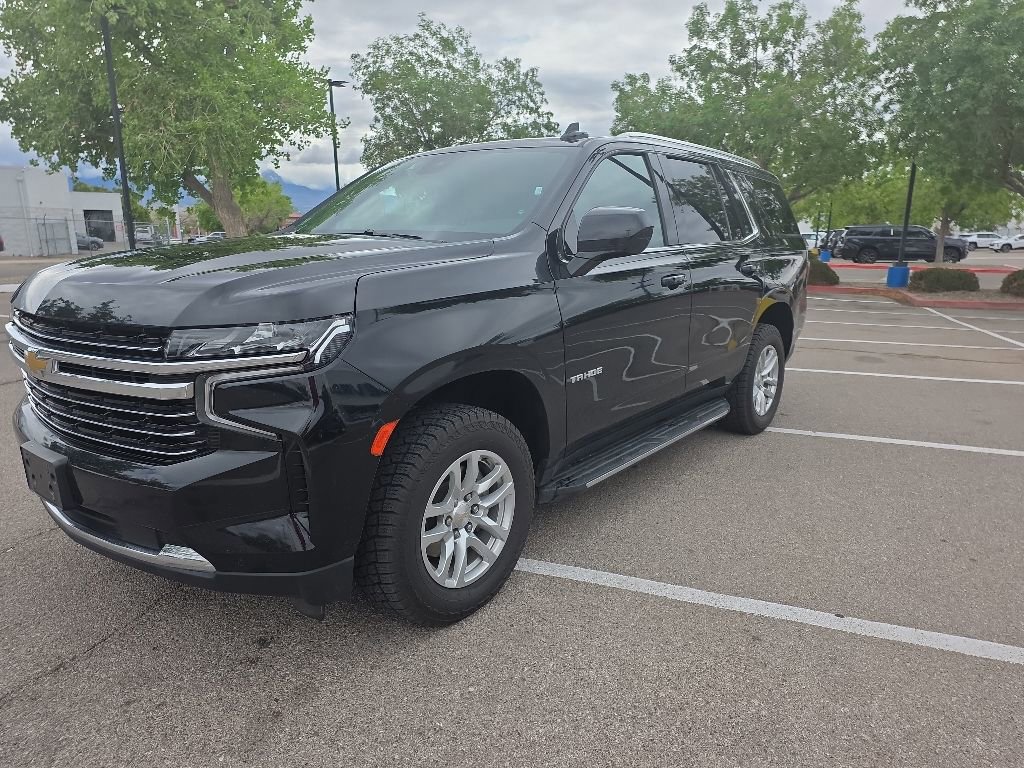 Used 2024 Chevrolet Tahoe LT AWD/4WD image 10