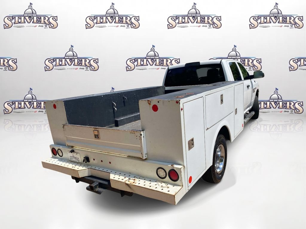 Used 2018 RAM 3500 Tradesman w/ Chrome Appearance Group RWD image 9