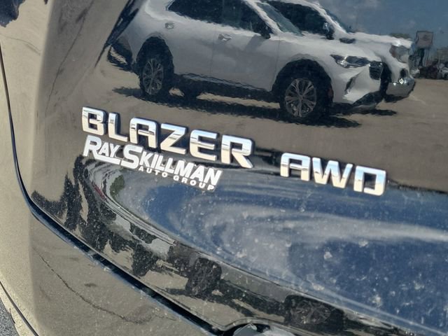 Used 2021 Chevrolet Blazer Premier w/ Driver Confidence II Package AWD/4WD image 9