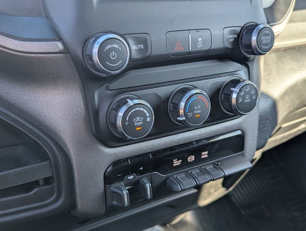 Used 2023 RAM 3500 Tradesman image 19