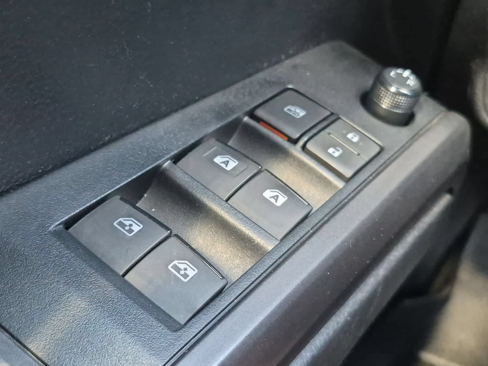 Used 2019 Toyota Tacoma TRD Off-Road AWD/4WD image 30