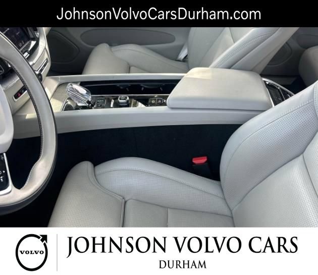 Used 2023 Volvo XC60 B5 Ultimate w/ Protection Package Premier AWD/4WD image 8